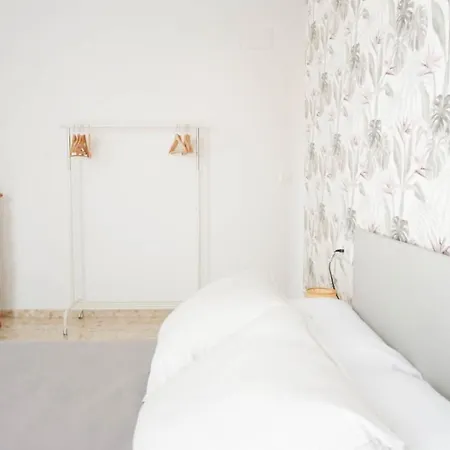 Amplia Casa En Granada Ideal Familias