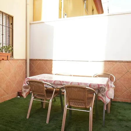 Amplia Casa En Granada Ideal Familias *